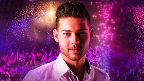 Zanger-Kafke-geeft-zijn-eigen-show-in-Poppodium-013-in-Tilburg